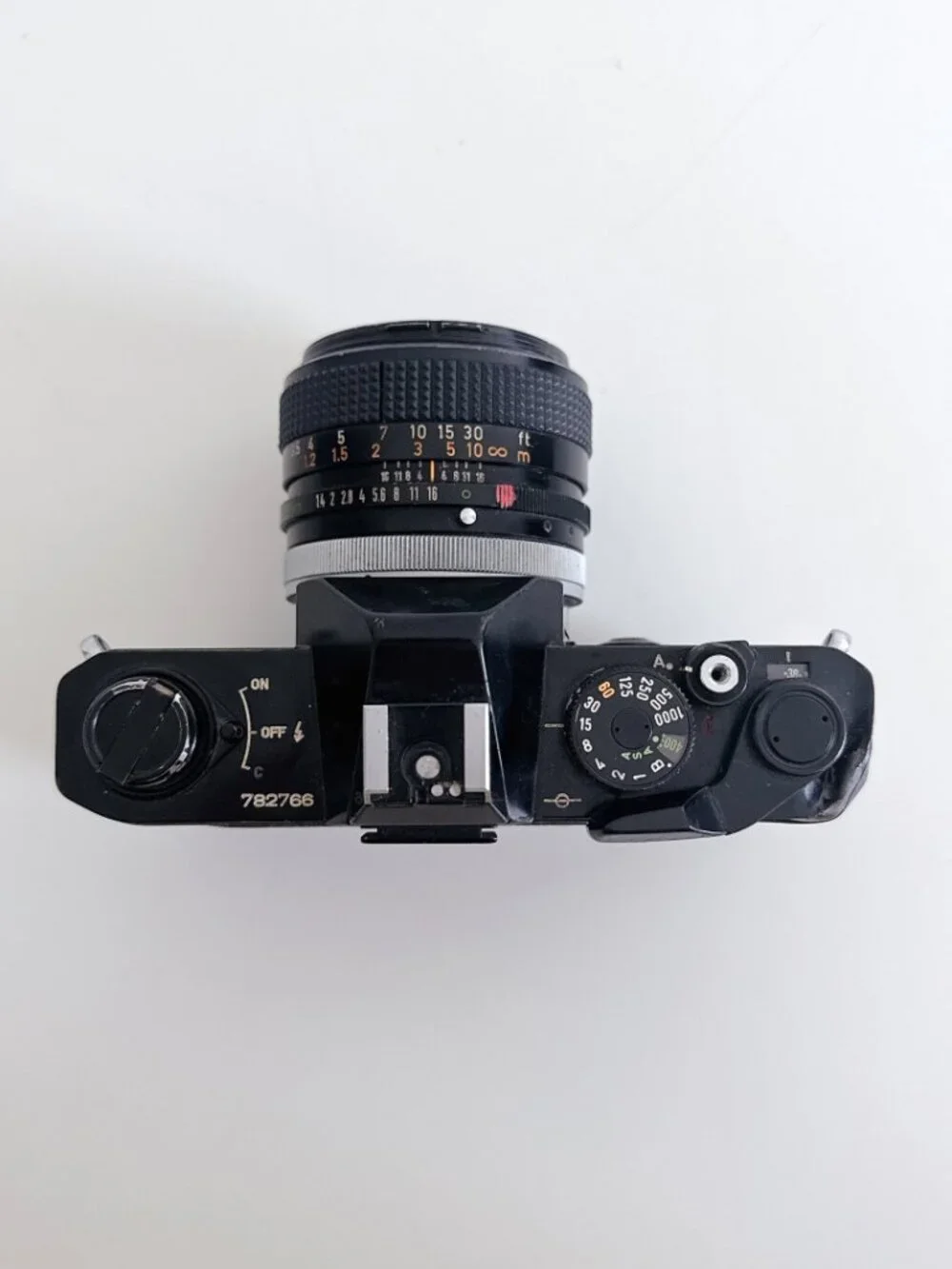 VTG BLACK CANON FTB QL 35MM FILM SLR CAMERA WITH CANON LENS FD 50MM JAPAN